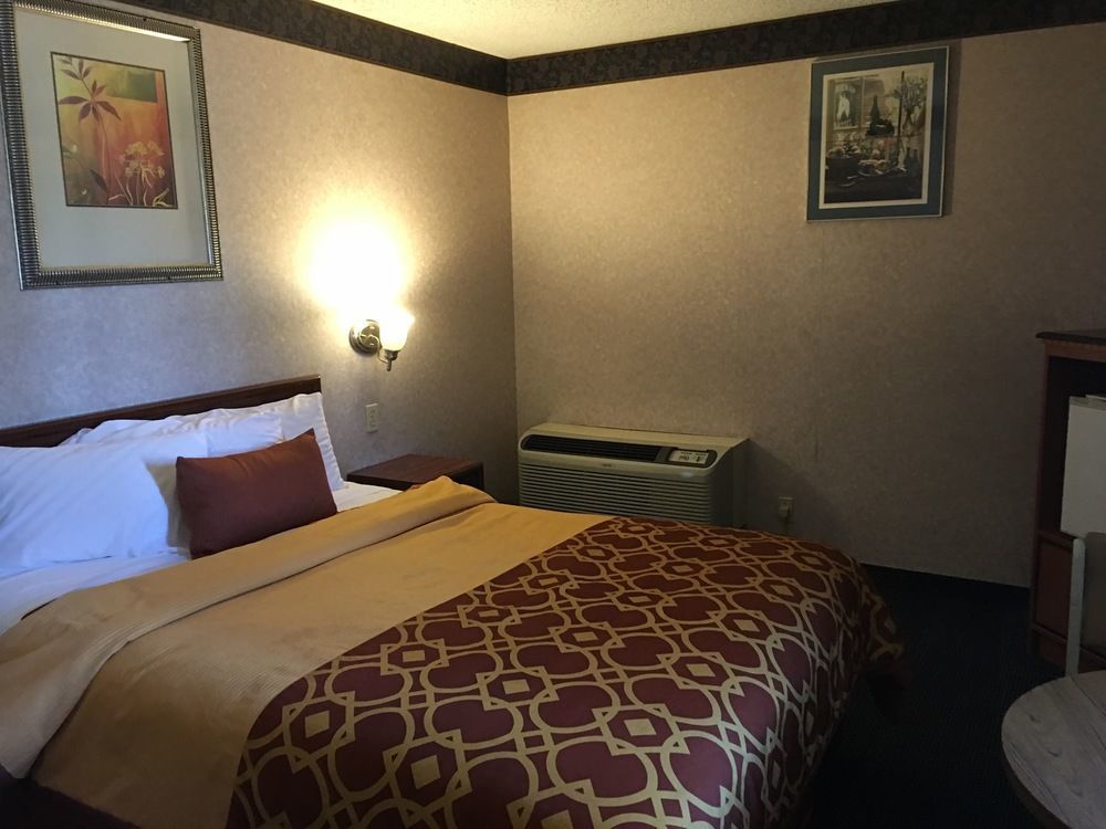 Executive Suites Inn Westminster Εξωτερικό φωτογραφία
